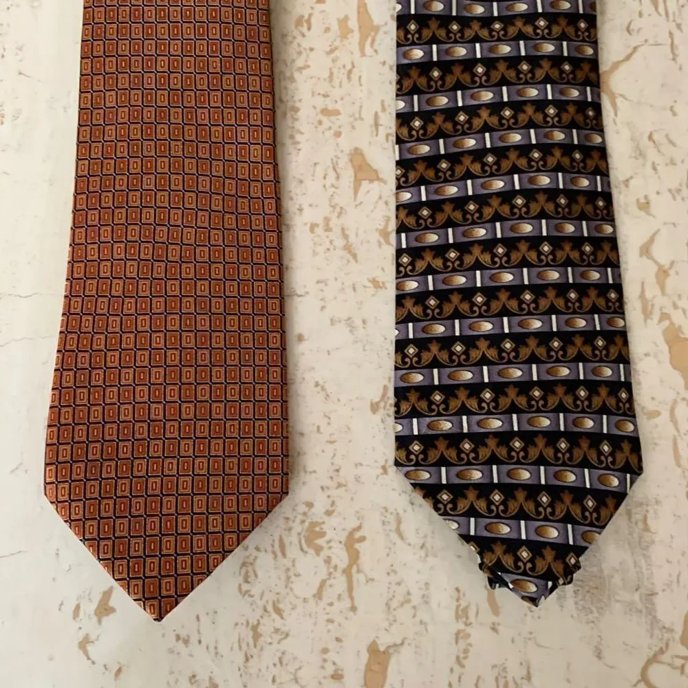 👔Set of 2 Men’s 100% silk ties👔